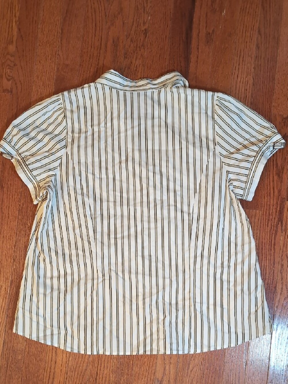 Lane Bryant Short Sleeve Button-Down Shirt Size 18/20 White Black Tan New - Picture 5 of 5